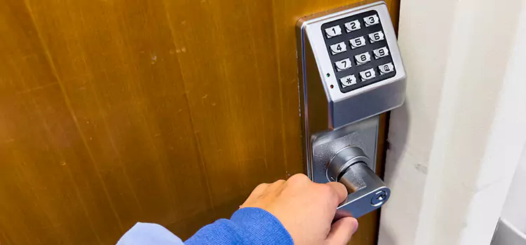 Why Choose Us for Your Keypad Lock Needs in Shelbyville, IN?