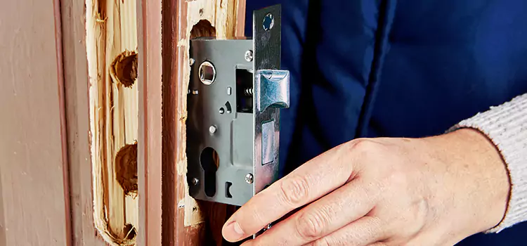Garage Door Lock Replacement Shelbyville
